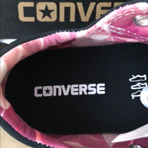 NIB girls Converse All Star ⭐️ shoes 👟 - Picture 7 of 8